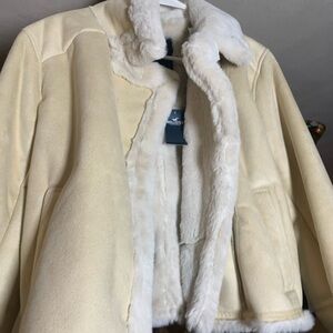 New Hollister beige faux shearling